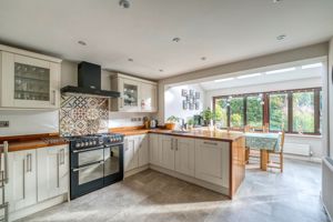 Photo 30- click for photo gallery